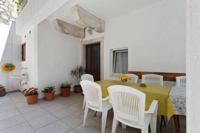 Omis Center Vila Exterior photo